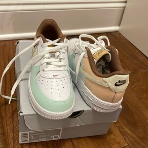 Little Kids Nike Air Force 1 Low LV8
Ice Cream (PS)